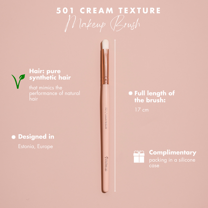 101 Foundation Brush refining foundation around the face