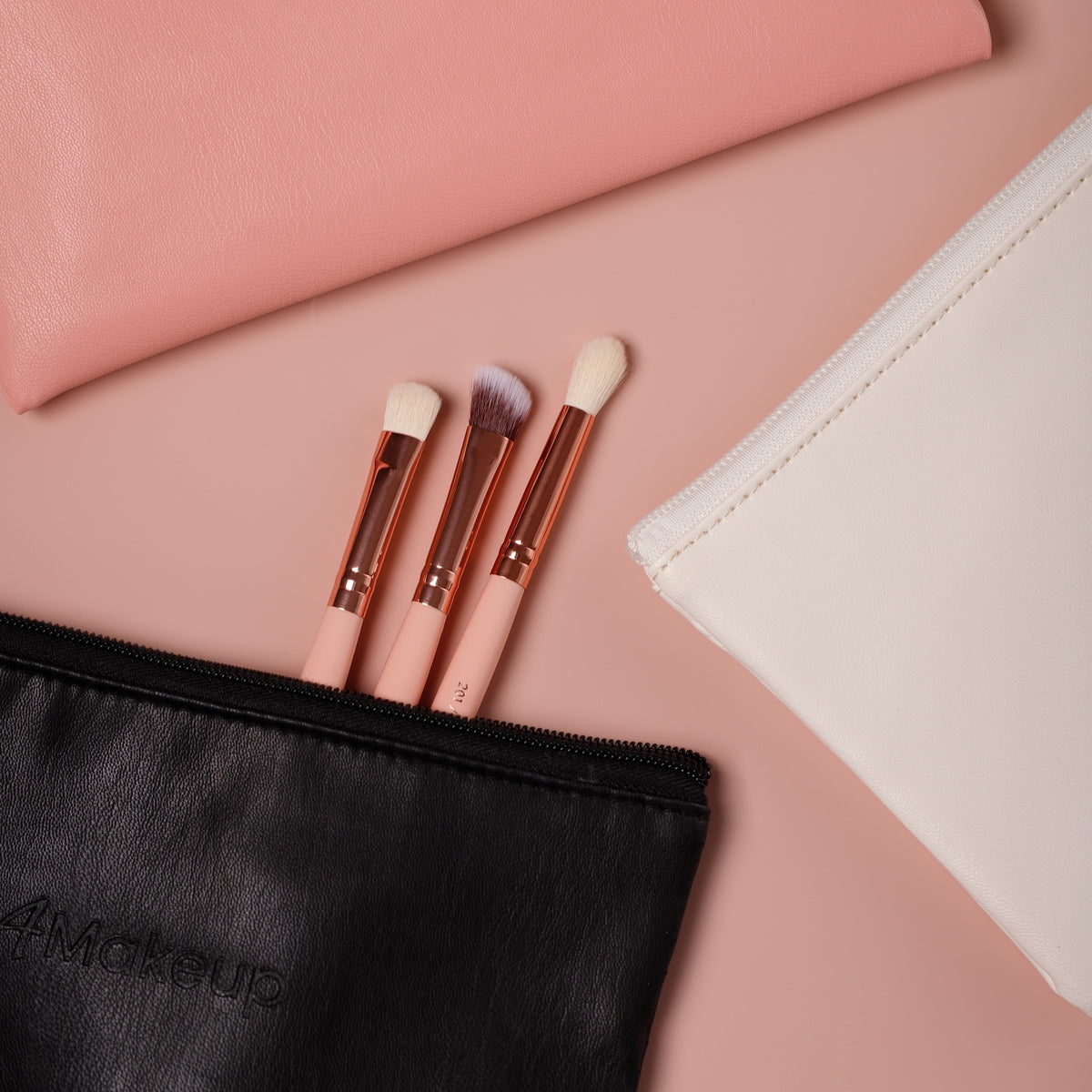 Cosmetic bag