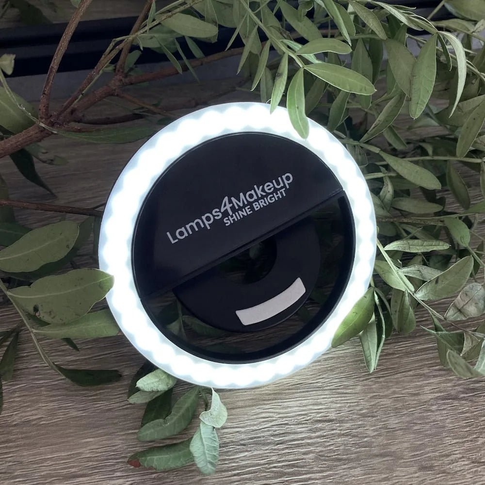 Selfie ring light by LAMPS4MAKEUP