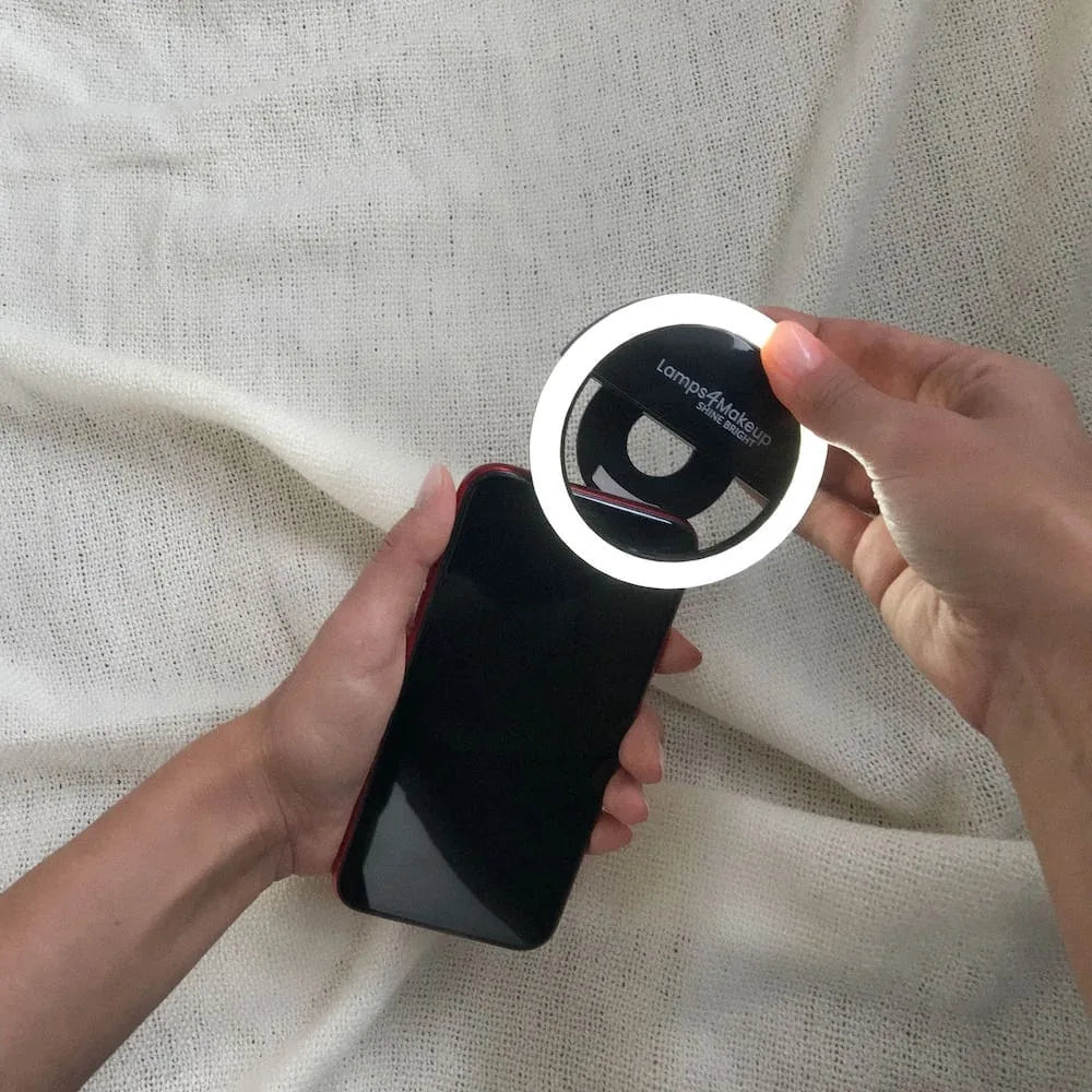 Selfie ring light by LAMPS4MAKEUP
