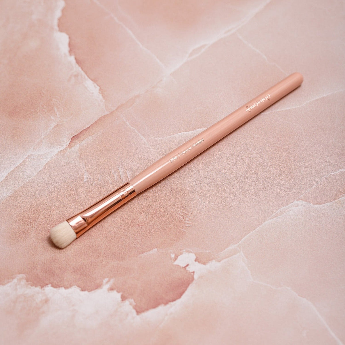 4Makeup Classic Shader makeup brush/204