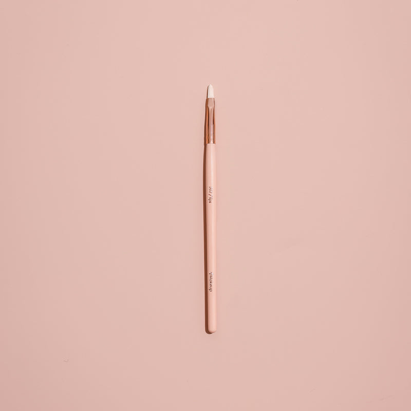 4Makeup lips/502 makeup brush