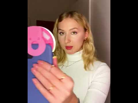 Selfie ring light by LAMPS4MAKEUP